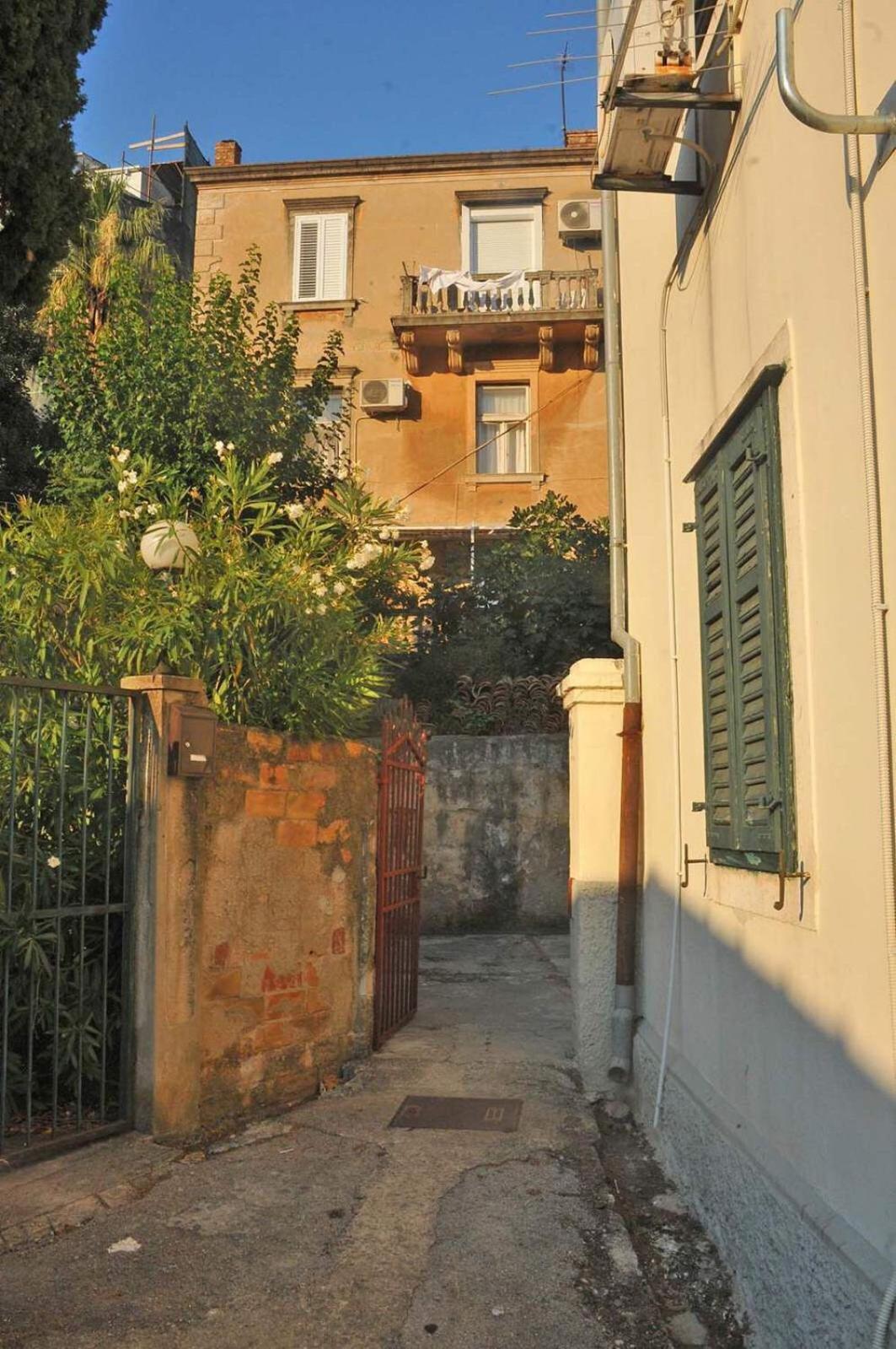 Spacious With A Panoramic View Of Harbor Privatunterkunft